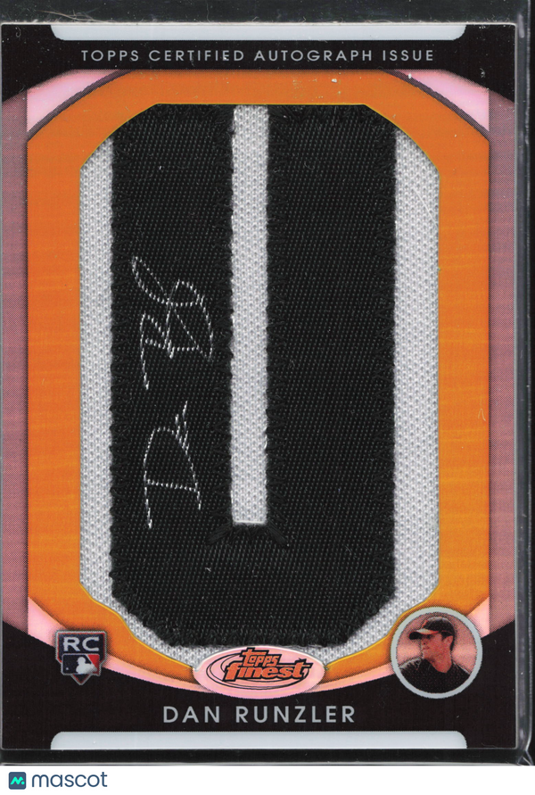 2010 Topps Finest Dan Runzler #163 Refractor