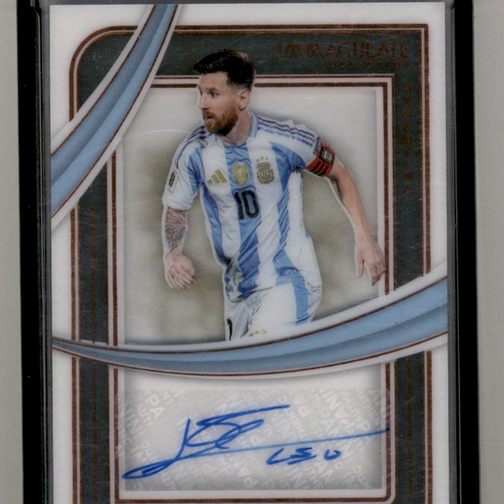 Lionel Messi Panini Immaculate Shadowbox Auto Argentina /25